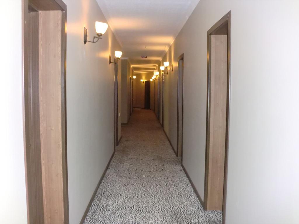 Hotel Cristal Palace Tbilisi Zewnętrze zdjęcie