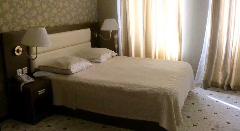 Hotel Cristal Palace Tbilisi Zewnętrze zdjęcie